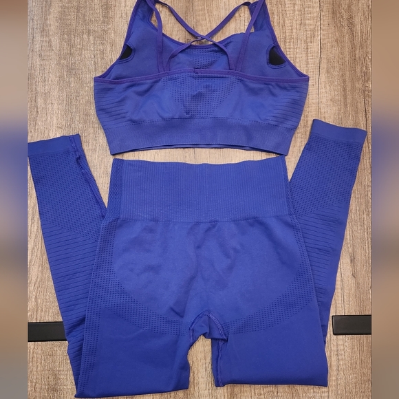Women's Best Set Royal Blue Highwaisted Seamless Leggings and Sports Bra size M - Picture 4 of 11